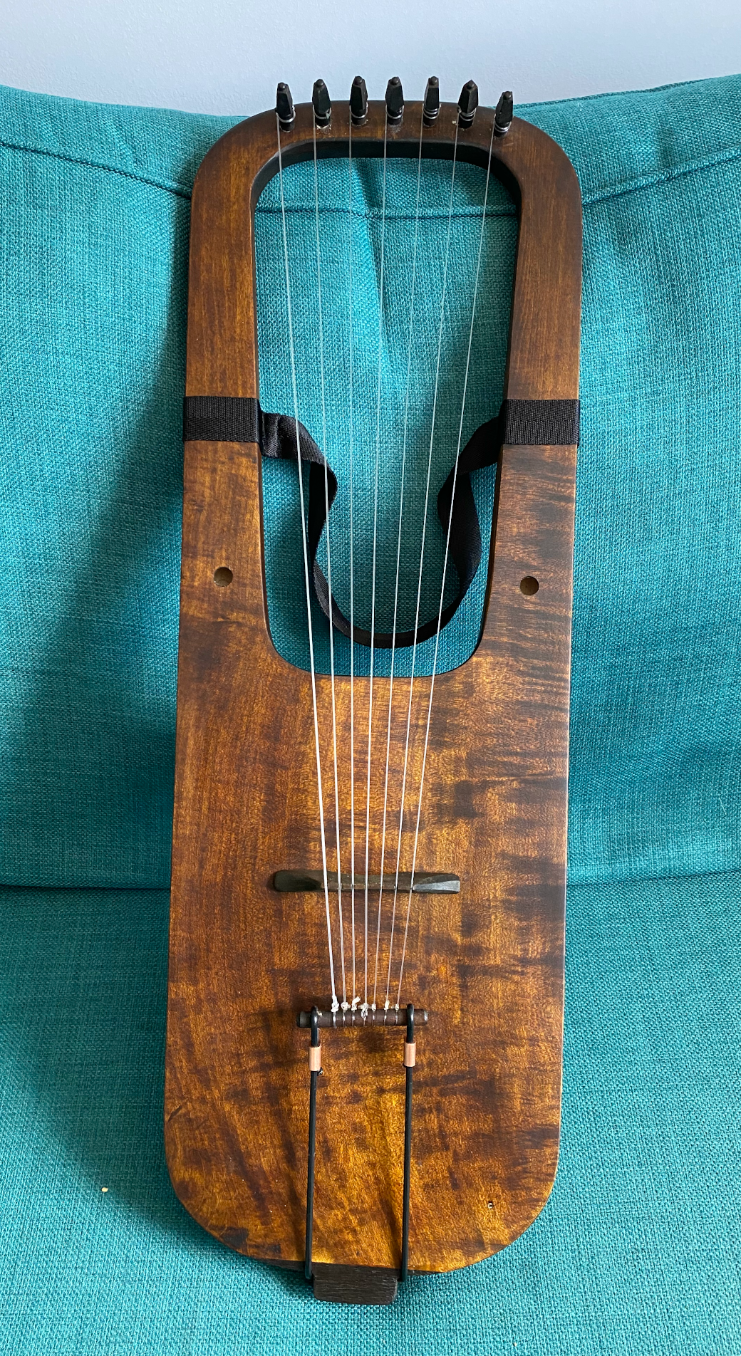 antique brown finished maple  top lyre 2021
