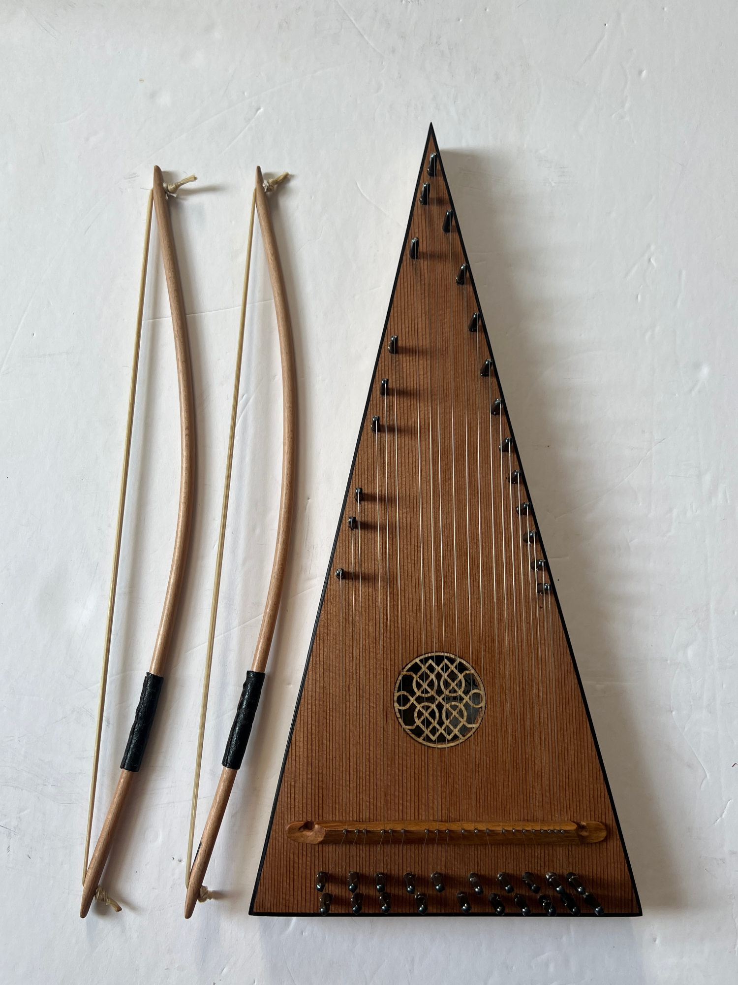 New 2025 Oak soprano bowed pslatery with bow