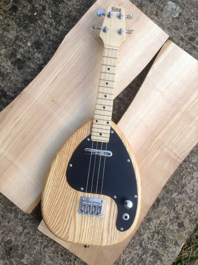ash
ukulele