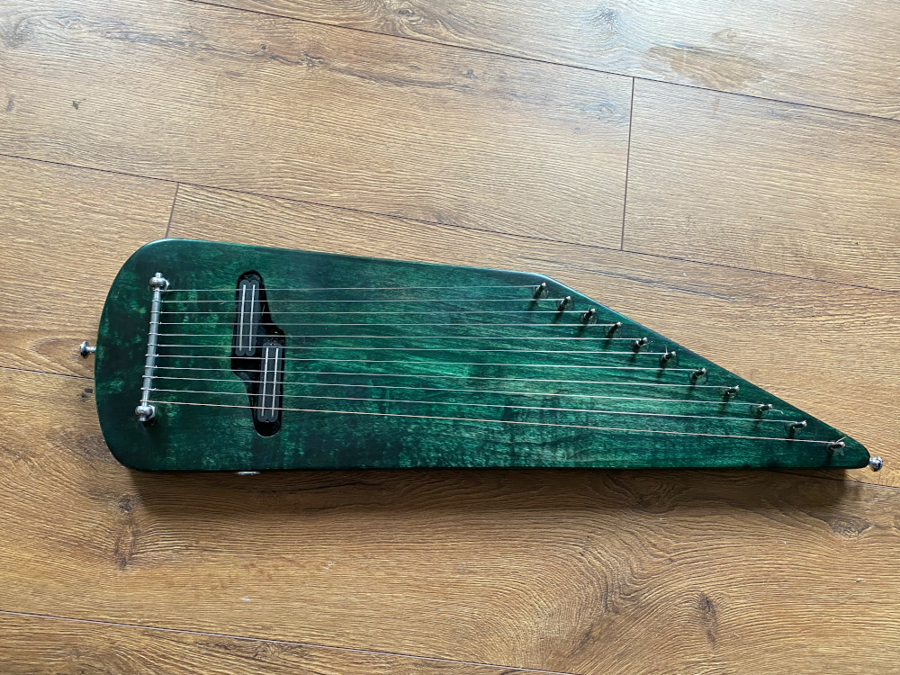 green stained solid body kantele