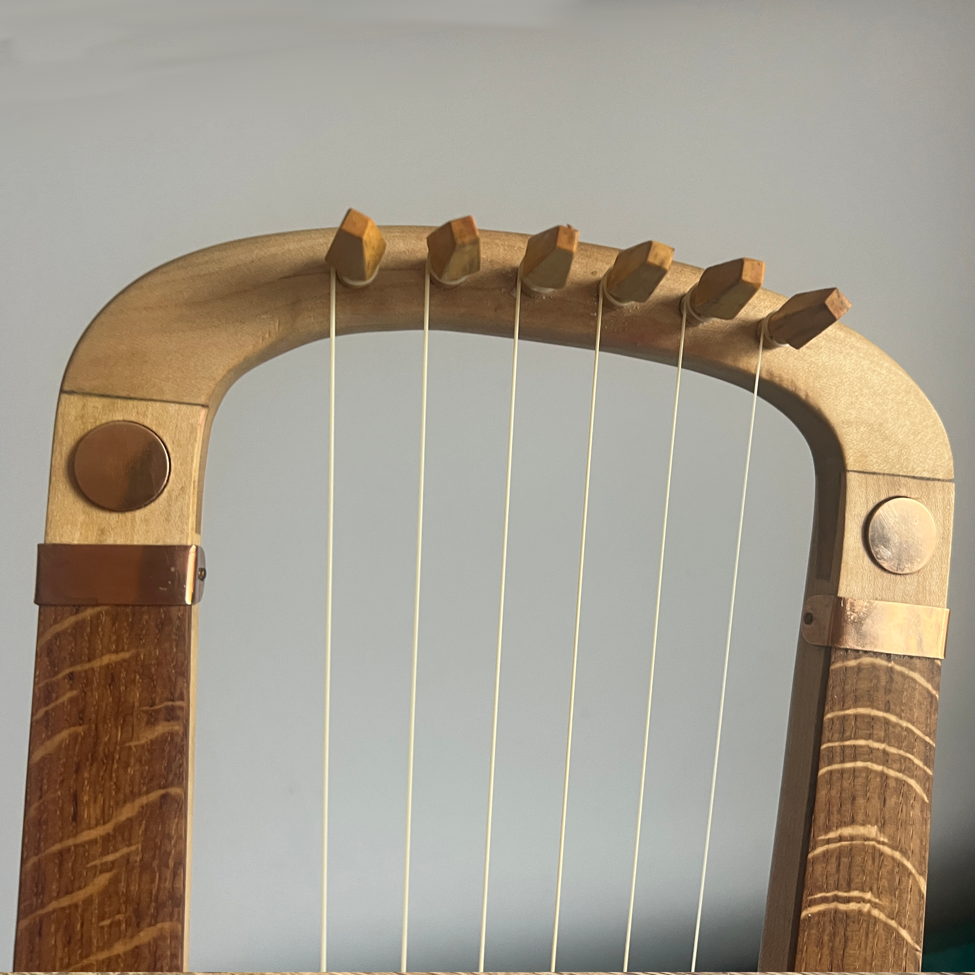 viking lyres, torrefied spruce and cedar tops